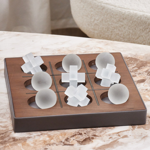 Ensembles de <span class=keywords><strong>jeux</strong></span> de société en bois personnalisés de luxe échecs à mémoire de forme en bois personnalisés <span class=keywords><strong>décoration</strong></span> de la maison échiquiers pour la <span class=keywords><strong>décoration</strong></span> intérieure - Product Image 5
