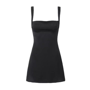 Robe courte sexy et épicée pour femme, en satin, avec dos ouvert, style français - Product Image 2