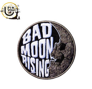 Patchs thermocollants brodés de l'équipe de baseball et de football Offre Spéciale patchs de sport en tissu sergé pour vêtements Bordure Merrow pour l'artisanat - Product Image 4