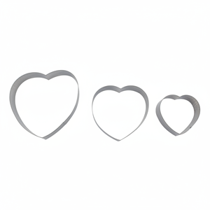 Lot de 3 emporte-pièces en forme de cœur personnalisables pour les fêtes de mariage ou de Noël - Product Image 2