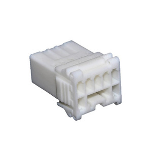 Conector Automotriz Hembra DT04-3P-P007 de Plástico Blanco de 3 Pines para Arnés de Cableado de Automóvil - Product Image 1
