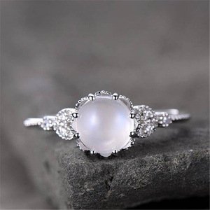 Anello Regalo di San Valentino, Gioiello Semplice per l'Amicizia, Elegante Design Statement per Donne - Product Image 2