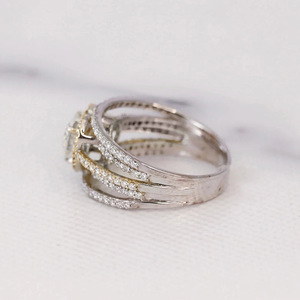 Anello a doppio tono con cuore a strati per donna, gioiello alla moda da indossare sul dito - Product Image 6