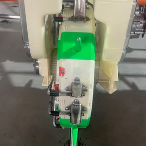 Semoir manuel réglable à 4 rangs pour maïs, arachides, haricots, céréales, fleurs, légumes et engrais - Product Image 5