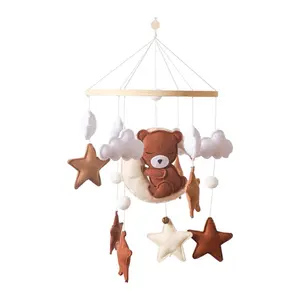 Custom neutro beige orso addormentato stella della luna feltro bambino mobile con canestro in legno carillon per cameretta culla decorazione letto