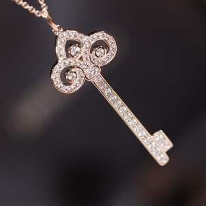 AKICEレディーストレンディなアイリスフラワーキーペンダントネックレスロジウムメッキジルコンチャームジュエリー輝くダイヤモンドデザイン工場 - Product Image 4