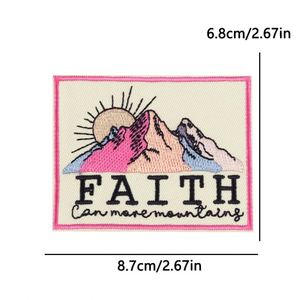 Nuevo parche termoadhesivo bordado cuadrado rosa con motivos de Niña, Mamá, Cereza, Fe y Lectura de Libros para decoración de ropa y sombreros - Product Image 6