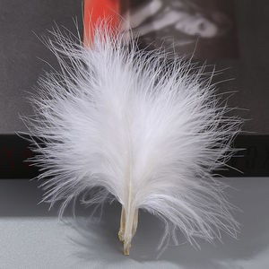 Plumes de marabout aux couleurs vives, plumes de dinde moelleuses pour Halloween, Noël, Mardi Gras et costumes de fête - Product Image 2