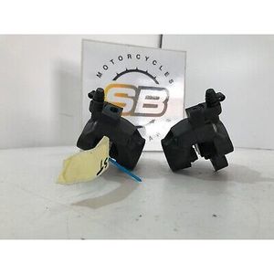 Piastra di supporto staffa Givi 430F per bagagli moto Kawasaki ZX-6R 1995-1997 - Product Image 5