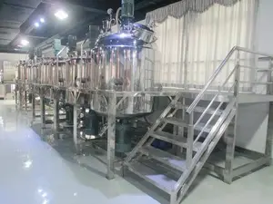 Serbatoio di miscelazione riscaldato in acciaio inossidabile da 500 litri 1000 litri con agitatore per sciroppo liquido di sapone di succo chimico