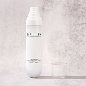 <span class=keywords><strong>Fixateur</strong></span> <span class=keywords><strong>de</strong></span> <span class=keywords><strong>fond</strong></span> <span class=keywords><strong>de</strong></span> <span class=keywords><strong>teint</strong></span> hydratant longue durée <span class=keywords><strong>Spray</strong></span> <span class=keywords><strong>de</strong></span> maquillage Cosmétiques Imperméable à l'eau Ultra longue durée <span class=keywords><strong>Spray</strong></span> <span class=keywords><strong>de</strong></span> maquillage - Product Image 1