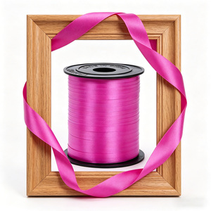 Nastro per Decorazioni Feste Party Love Cinta Fuchsia 450M in Plastica Riutilizzabile di Buona Qualità per Eventi di Compleanno e Regali per Adulti - Product Image 6