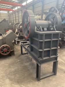 Trituradora de Mandíbulas 300*500 con Motor AC, Capacidad de 7t/h, Trituradora de Alta Eficiencia para Residuos de Construcción y Minerales, Fácil de Operar - Product Image 5