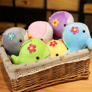 Llavero de Peluche de Ballena de 10 cm, Colgante Suave y Pequeño para Mochila de Niños, Adornos Navideños y de Cumpleaños, Juguetes de Peluche - Product Image 3