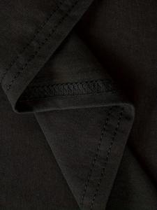 Camiseta con tipografía desgastada para hombre, color negro, informal, de manga corta - Product Image 4