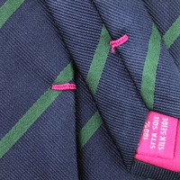 Cravates pour hommes 100% soie jacquard tissée avec logo, vente en gros Chine, bleu marine, vert rayé, motif personnalisé, cravate haut de gamme