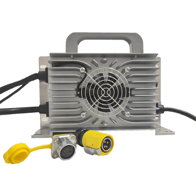 2KW On/off Board Fast Charging CAN BUS Electric Rickshaw Battery Charger 96v Lifepo4 Battery Charger
