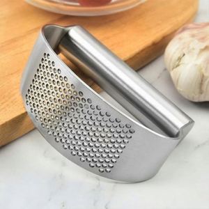Hot Selling <b>Kitchen</b> <b>Gadgets</b> 430 Stainless Steel Manual Garlic Presses Rocker Easy to Clean OEM ODM Acceptable - Product Image 4