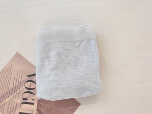 Chất Lượng Cao Của Phụ Nữ 100% Cotton G-<span class=keywords><strong>string</strong></span> Đồ Lót Thoáng Khí Đồng Bằng Màu Dệt Phong Cách Hàng Ngày Với Logo Trên Eo - Product Image 6