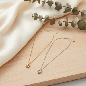 Collana con Ciondolo a Forma di Lettera S con Diamante 10x15Cm Catena in Acciaio Tono Argento e Oro - Product Image 3