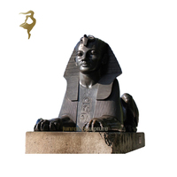 Célèbre ancienne égyptienne grande décoration extérieure en métal grande statue de Sphinx féminin en Bronze