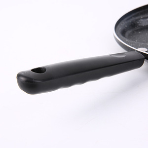 Three Hole Round Frying Pan Nonstick Mini Pan For Poaching Eggs Breakfast Household Use - Product Image 2