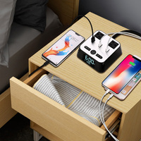 Jam Alarm Digital Hospitality Power Hub dengan Stopkontak AC & Port USB-C, Stasiun Pengisian Daya Desktop untuk Hotel & Rumah