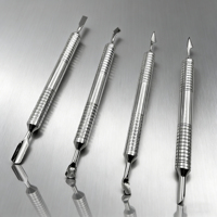 Outils à ongles de haute qualité pour la réparation des doigts, pousse-cuticules en acier inoxydable pour l'élimination des peaux mortes, pousse-cuticules en acier spécial pour l'élimination des placages d'ongles