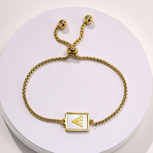 Commercio all'ingrosso 316L bracciale in acciaio inox lettera Slider A-Z Logo inciso braccialetti alla moda <span class=keywords><strong>con</strong></span> iscrizioni personalizzate - Product Image 2