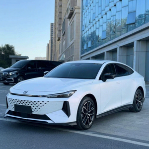 Changan UNI-V <span class=keywords><strong>IDD</strong></span> 2024, Sedán Híbrido Enchufable Inteligente de 136 km, Automático, con Asientos de Cuero, R18, Volante a la Izquierda, Vehículo Usado en Stock, Precio al por Mayor - Product Image 1
