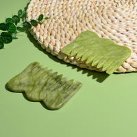 Peigne à cheveux en Jade populaire Xiuyan Jade Gua Sha outils masseur de cuir chevelu en Jade pour la thérapie d'acupuncture peigne Guasha