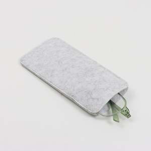 Soft 100% Polyester Gafas de sol Eyeglass Mobile Phone Pouch Bag con tamaño y color personalizables - Product Image 5