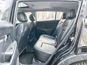 ספורטאז' משומש שנת 2012, מנוע 2.0 ליטר, אוטומטי, הנעה קדמית, 5 מושבים, הגה בצד שמאל, פנים כהה, מושבי בד, אמין לנסיעות יומיומיות. - Product Image 5