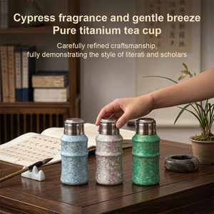 Gourde isotherme de luxe 600 ml en titane pur, texture fleur de glace, forme bambou, antibactérienne, avec logo personnalisé, vente en gros pour entreprises - Product Image 6