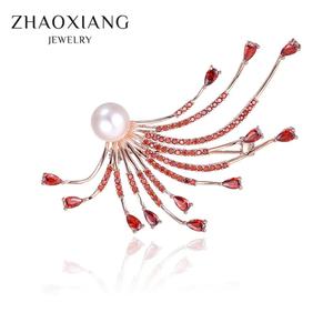 เข็มกลัดคริสตัลมุกดอกไม้หรูหราแฟชั่นใหม่สำหรับผู้หญิง เครื่องประดับเสื้อผ้าผ้าพันคอ งานปาร์ตี้ งานแต่งงาน - Product Image 2