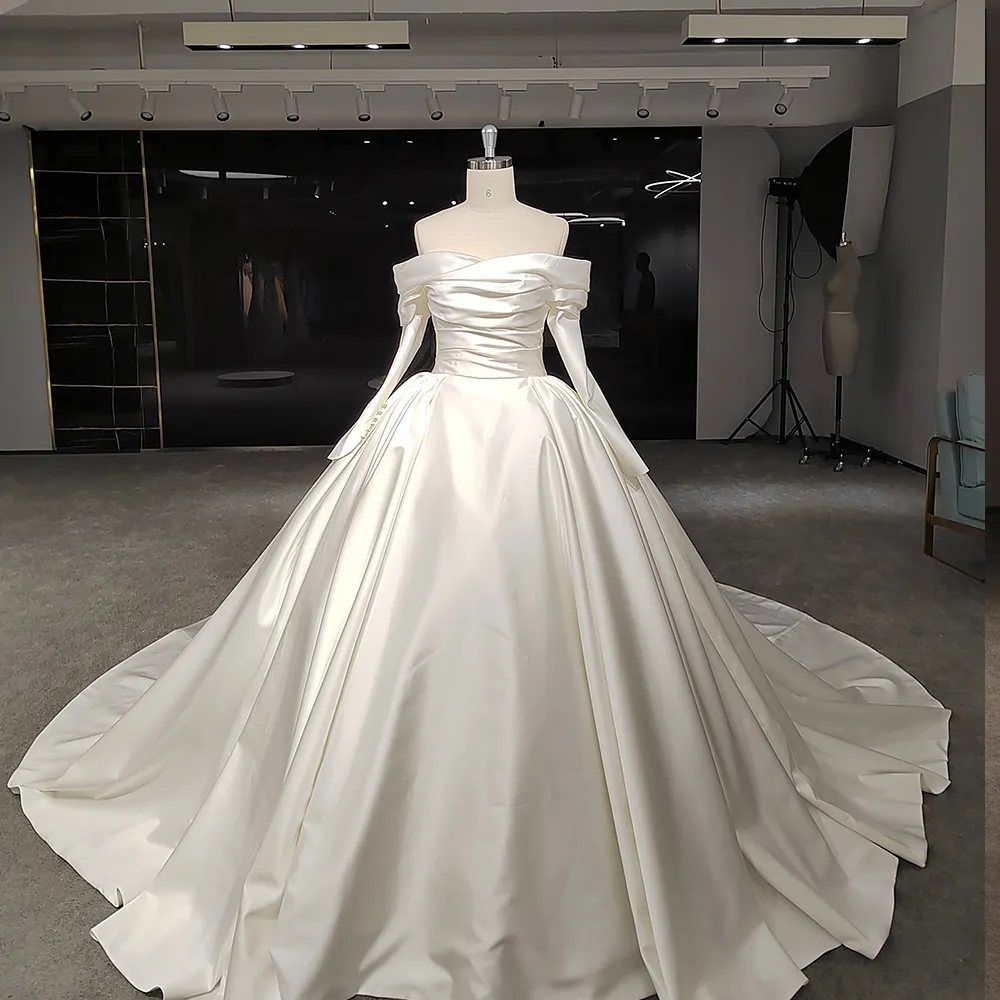 Baiyi Bridal Custom ized Weiß Abnehmbare Langarm Off Shoulder Brautkleid Plus Size Satin Muslim