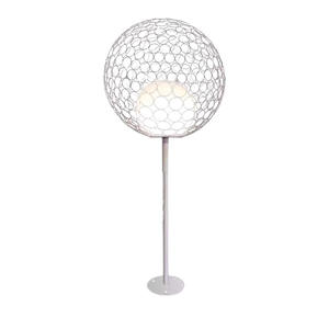 Luz de esfera hueca LED, adorno de paisaje de globo moderno para patio exterior, camino, Patio, parque, jardín, iluminación RGB IP54 - Product Image 6