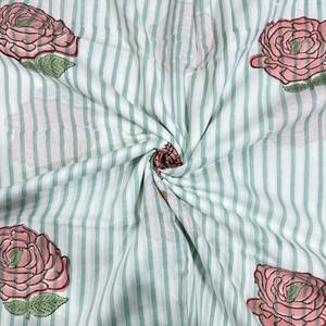 Tissu en coton rayé vert menthe et blanc avec imprimé floral rose pour Kurti, robe, salwar kameez et vêtements ethniques - Product Image 5