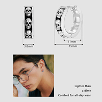 Pendiente de Aro Negro con Diseño de Calavera Gótica y Cruz, Plata de Ley 925, Hipoalergénico, Joyería para Piercing de Cartílago, Regalos para Hombres y Mujeres