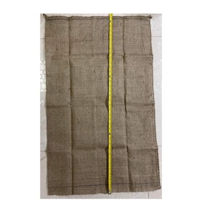 Fabricants Sac cadeau en toile de jute naturelle réutilisable imprimé avec logo personnalisé Sac de jute en lin avec cordon de serrage - Product Image 2