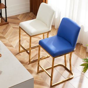 <span class=keywords><strong>Tabouret</strong></span> <span class=keywords><strong>de</strong></span> <span class=keywords><strong>bar</strong></span> moderne pour salle à manger, chaise <span class=keywords><strong>de</strong></span> comptoir en velours <span class=keywords><strong>noir</strong></span> avec structure en acier inoxydable <span class=keywords><strong>doré</strong></span> - Product Image 3
