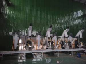 4 tonnellate all'ora di biomassa trucioli di legno <span class=keywords><strong>pellet</strong></span> che fa macchina pellettizzatore linea di produzione <span class=keywords><strong>Per</strong></span> la vendita - Product Image 3