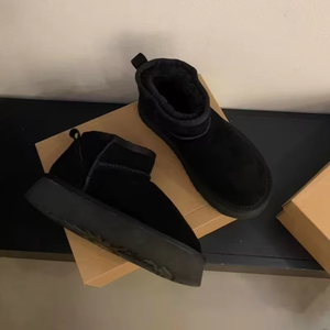 <span class=keywords><strong>Botas</strong></span> Uggs de <span class=keywords><strong>Plataforma</strong></span> Cálidas de Invierno de Gamuza de Vaca Nuevas Personalizadas 2025 para Mujer con Logotipo, Botines Uggs Tazz para Mujer - Product Image 3