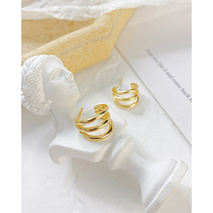 Custom Wholesale Gold Plated Three Circle Geometric Popular Creative Personality <strong>Cheap</strong> <strong>Jewelry</strong> <strong>Supplies</strong> Design Earrings - Product Image 4