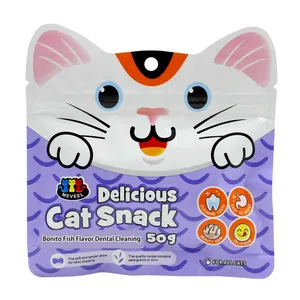 Wholesale Natural Cat Snacks Fish Bites Oem Cat Treats Pet Snacks Dry Cat Food