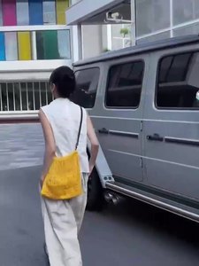 Dennie's New Arrival Women's Shoulder <b>Crossbody</b> <b>Bag</b> Concave Shape <b>Medium</b> Large Net Pockets Fashionable Contrast Color Design - Product Image 5