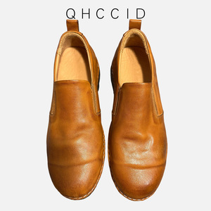 Qhccid Mocasines de cuero de caballo lavado para hombre, zapatos informales sin cordones, tacón bajo, color ámbar, negro, hilo de coser de color sólido - Product Image 1