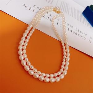 Collier élégant et tendance en perles d'eau douce à double rangée, nouvelle boucle carrée, petit collier anti-âge - Product Image 3