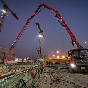 Grue portuaire à portique de pont de navire électrique de 100 tonnes à flèche relevable pour marbre - Product Image 4