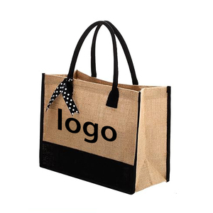 Sacs fourre-tout promotionnels en toile de jute noire réutilisables pour cadeaux écologiques de voyage, demoiselles d'honneur, anniversaires et shopping - Product Image 1